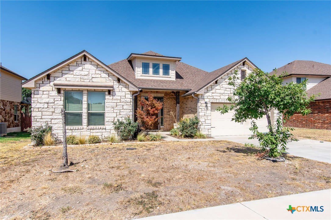 3302 Vineyard Trail