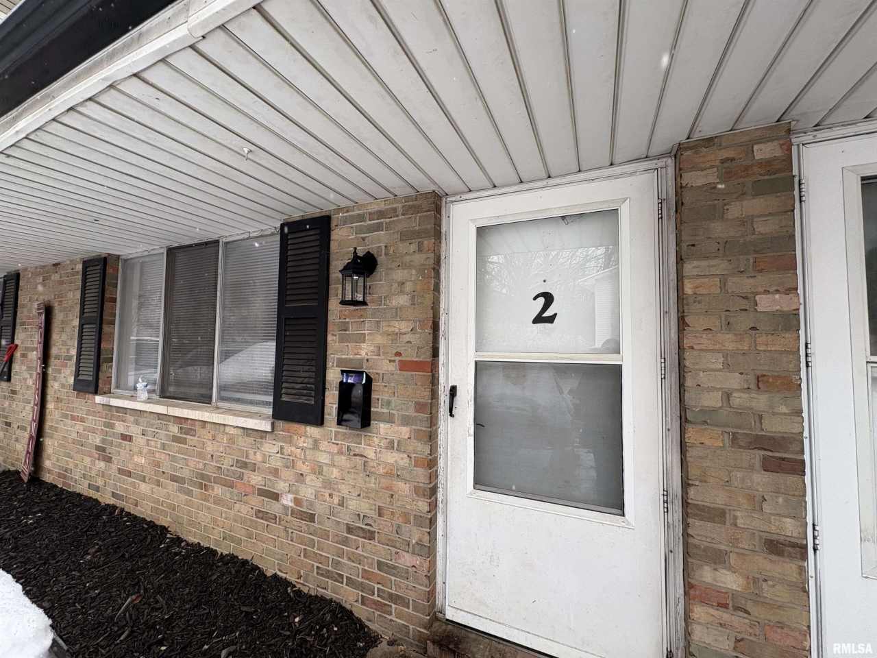 760 E SHORE Drive unit: 2