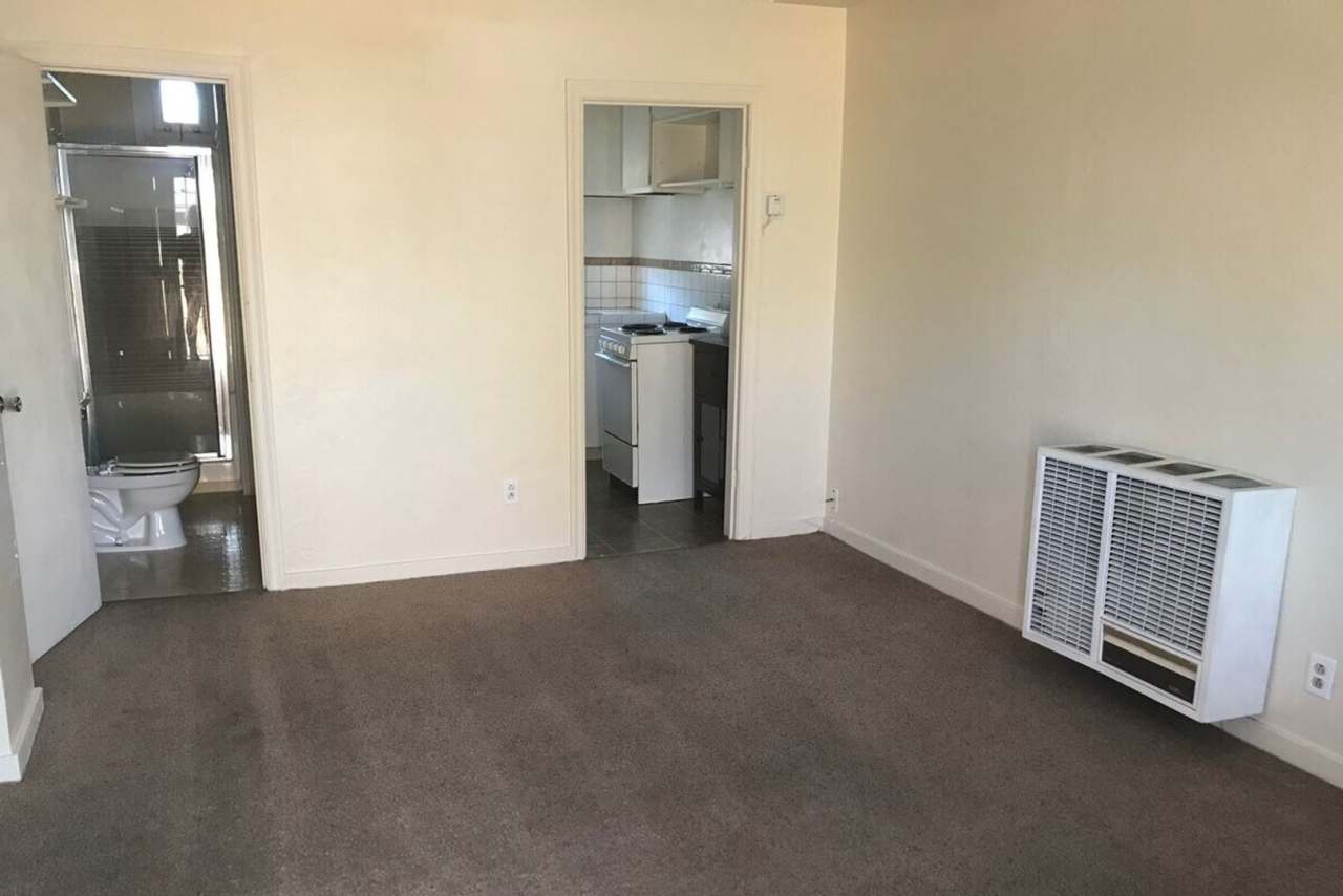 1950 H Street, Sparks, NV 89431