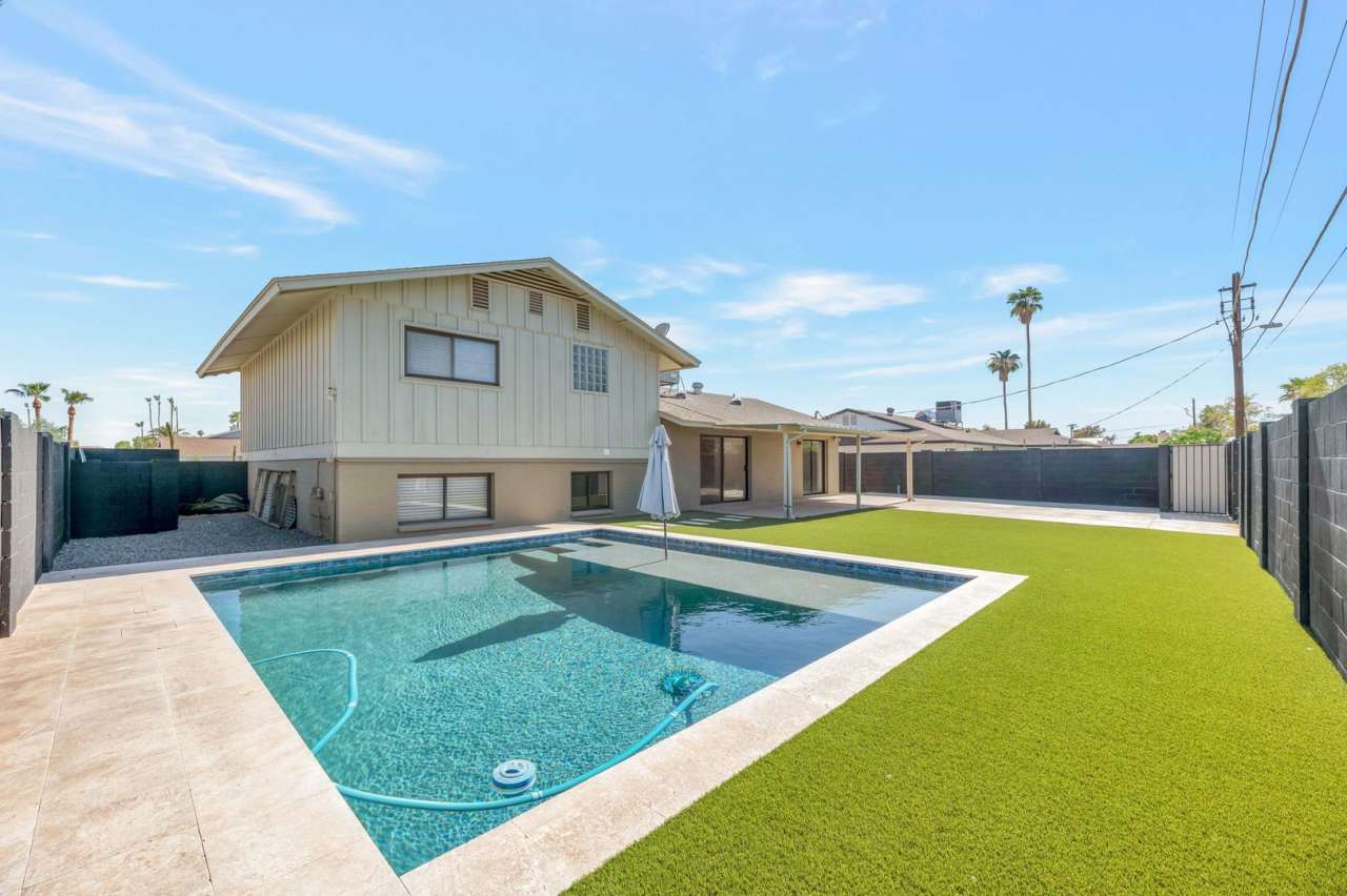 Amazing 6 Bed remodeled house at ASU