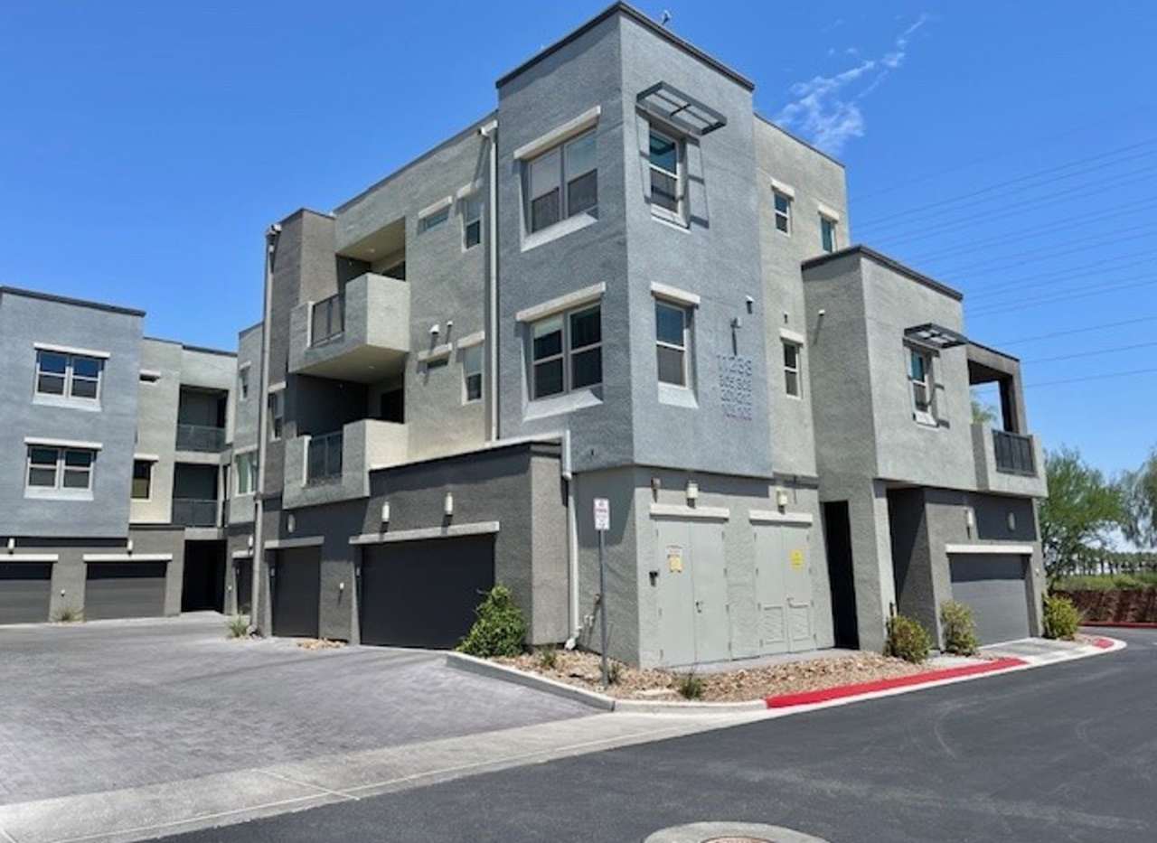 Beautiful Fully Furnished Condo in Affinity! Available Soon!