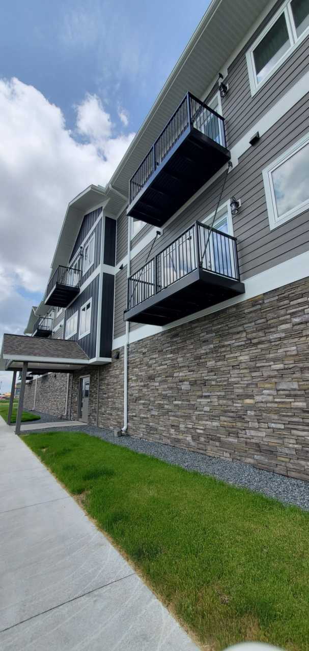 715 Lake Shore Drive Northeast - 203