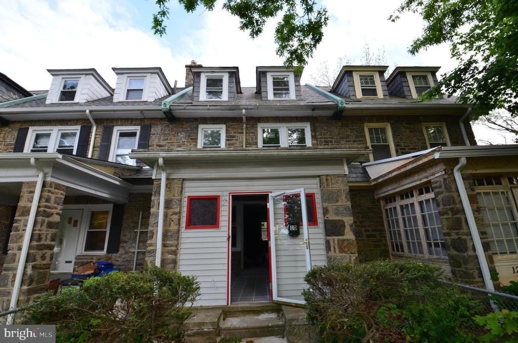 10 PELHAM ROAD