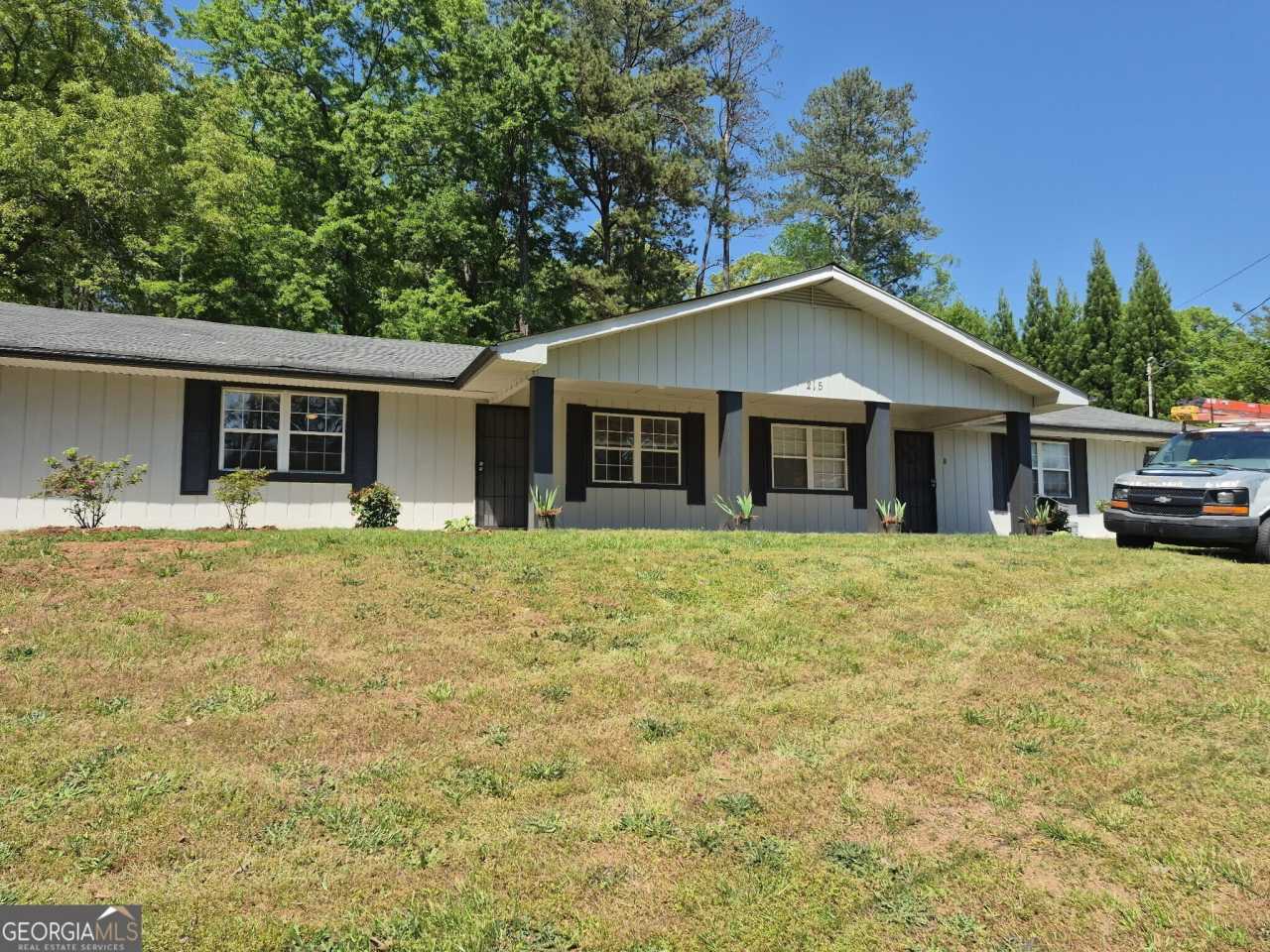 215 Belair Drive unit: B