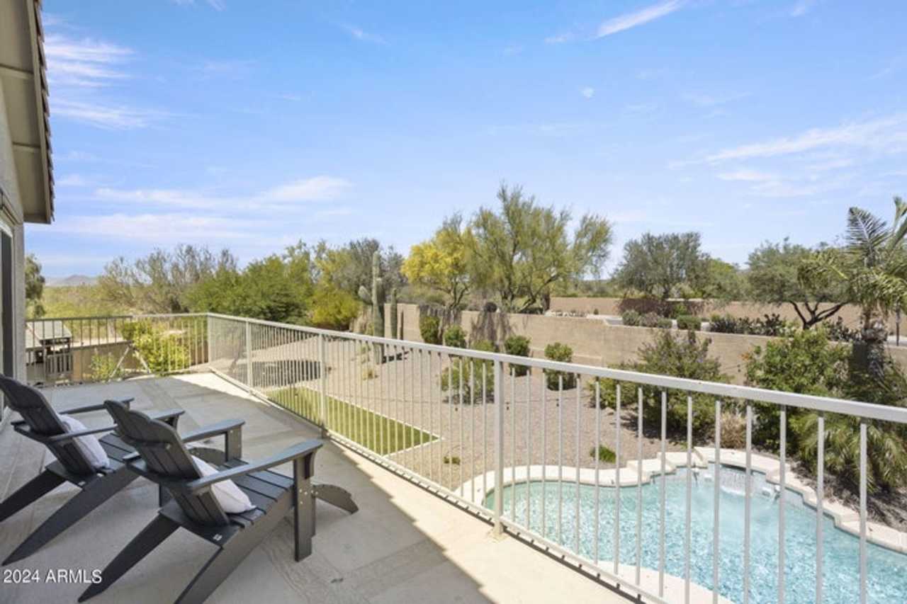 Picture Perfect 3 Bedroom plus a Den ready January 1!!! Huge yard with pool, Faux grass and children's play area with outdoor shower!!! This place is Gorgeous.