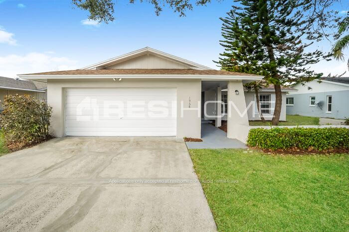 1968 Radcliffe Drive East