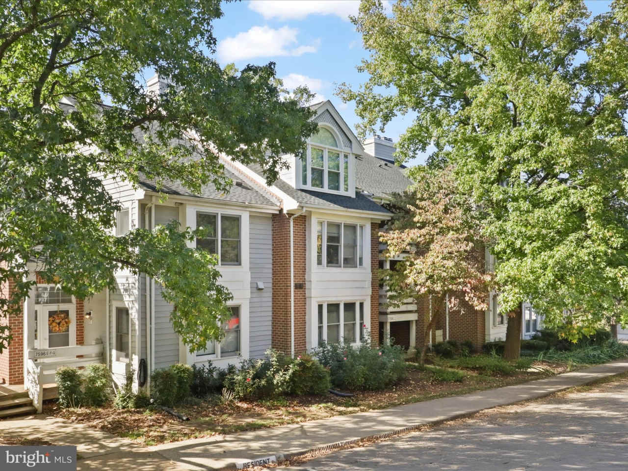 7596-A LAKESIDE VILLAGE Drive