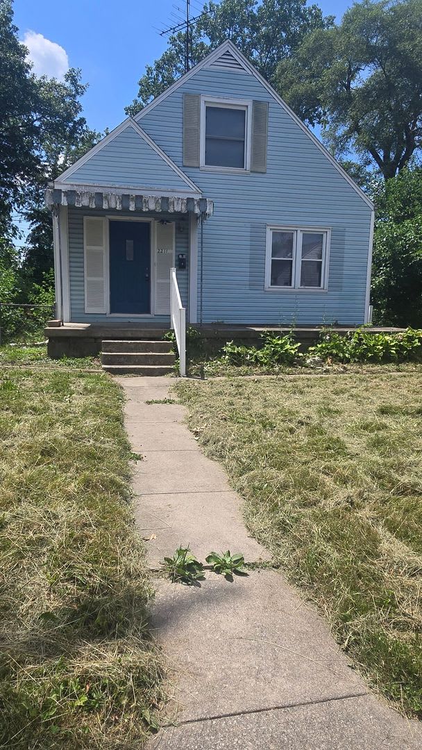 Spacious 3-Bedroom Home with Large Loft Bedroom