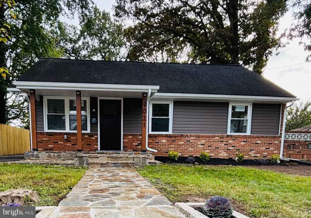 Fully Renovated Springdale Craftsman