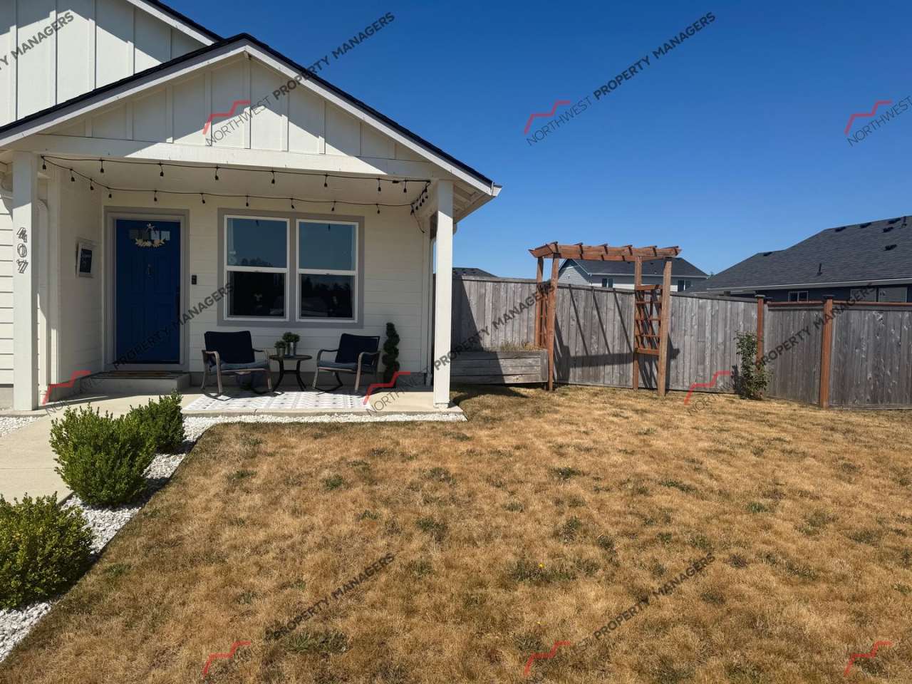 STATUS: -RENTED- | R190| $1995