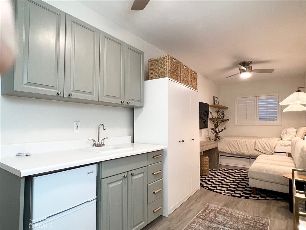 704 Marigold Avenue 1/2