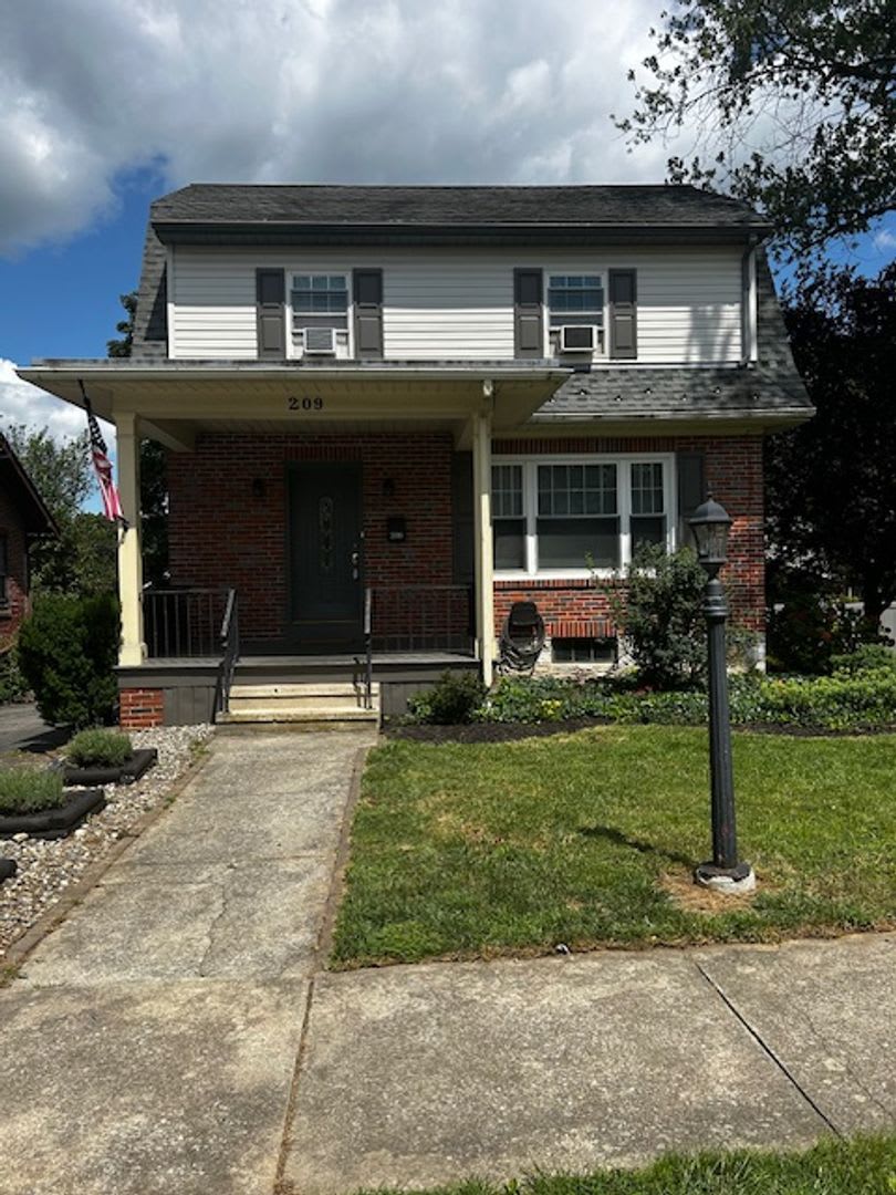 Welcome to 209 Amherst! Charming single-family home located in Wilson School district