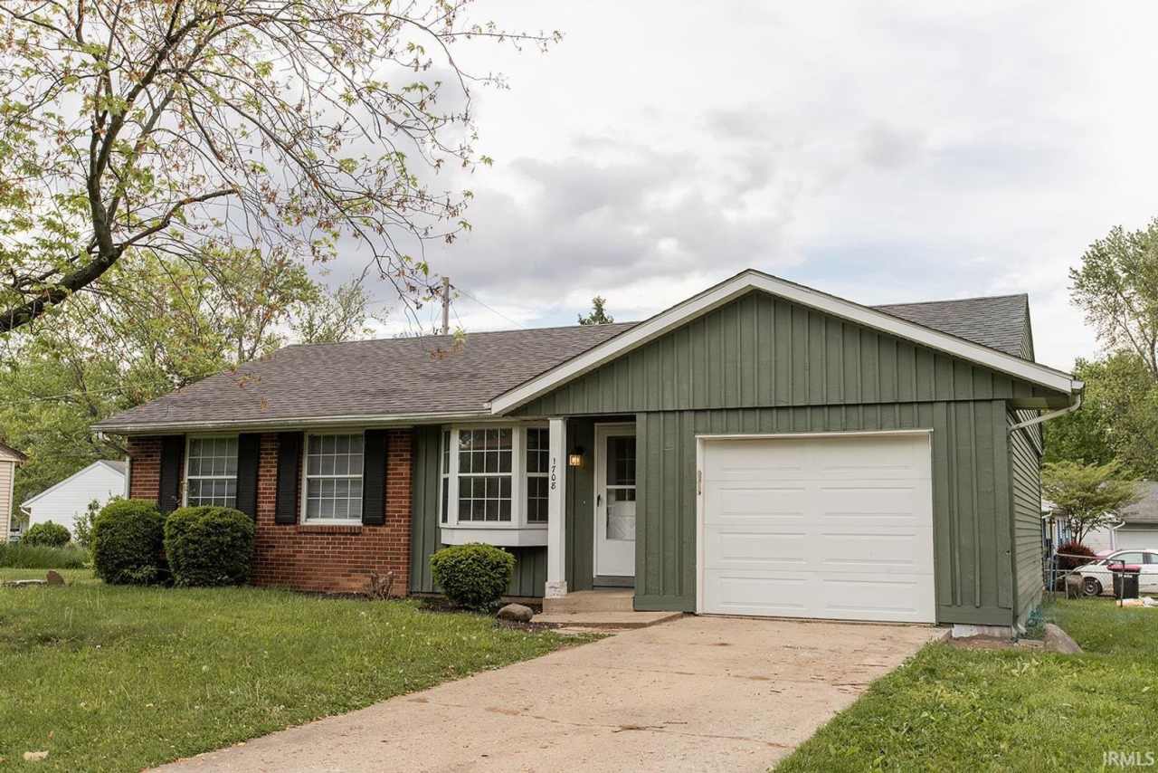 Newly Remodeled 3 Bedroom House