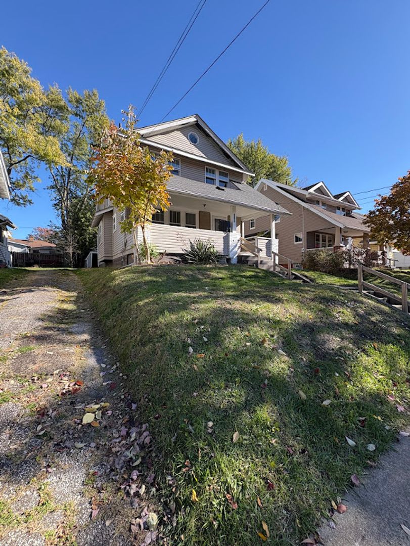 Four bedroom 2 full bath home for rent