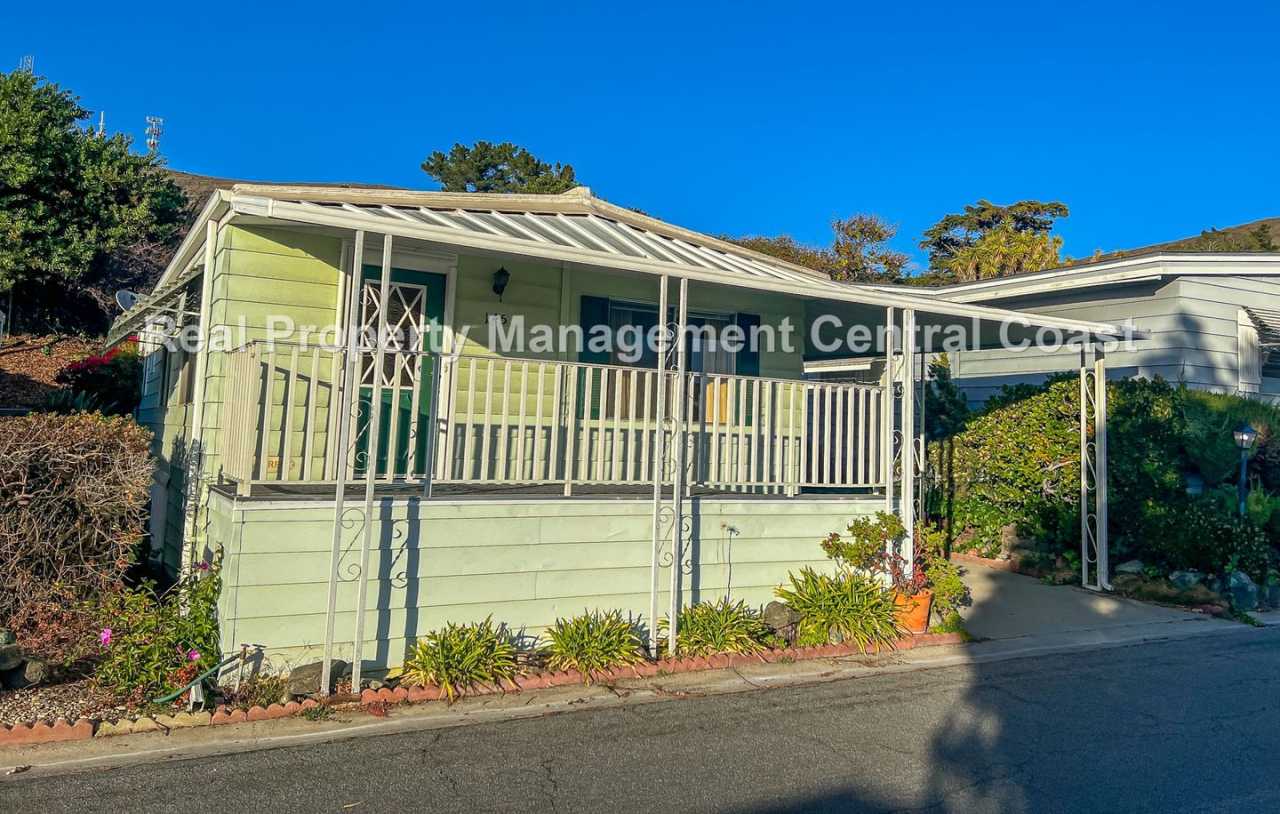 LEASE PENDING -Manufactured Home in 55 + Chumash Village - 2Bed/2Bath