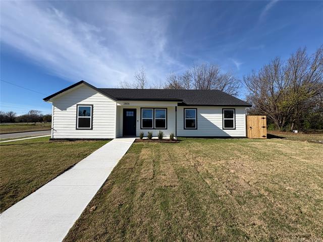 2806 North Lansing Place