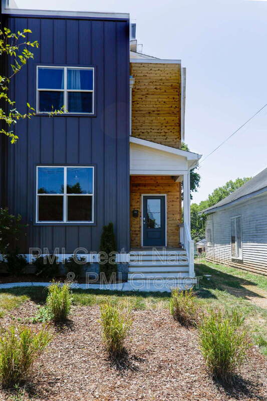 11 North Hill Street