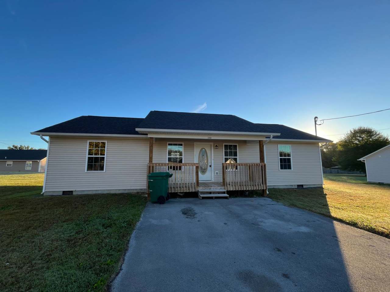 3 bedroom 2 bath single family home in White Pine