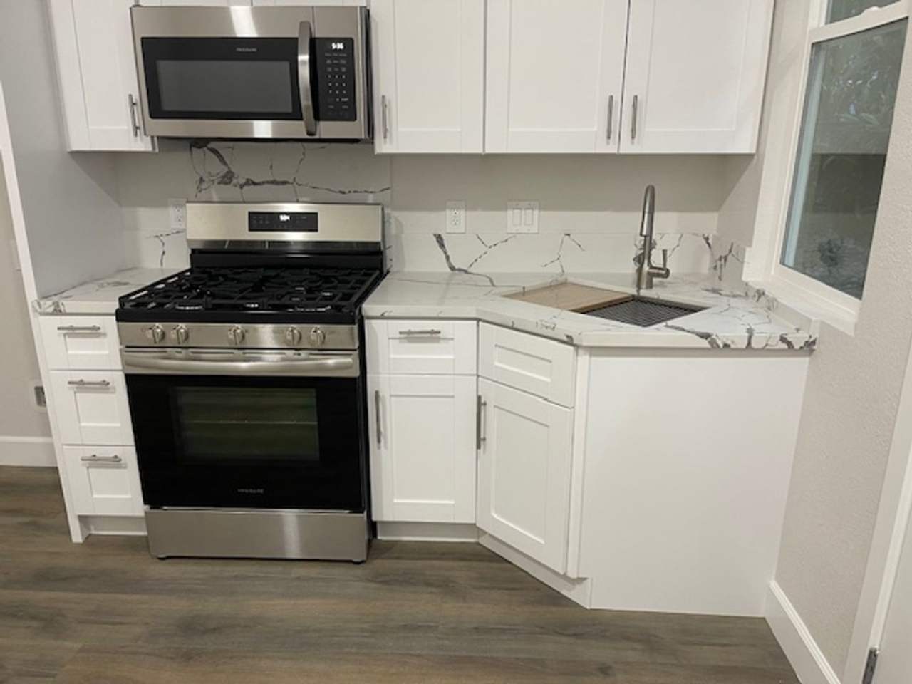 1070 Via Blairo Unit B