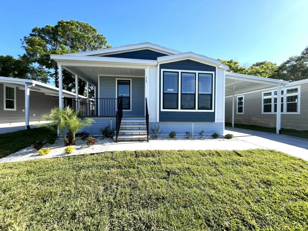 117 North Lake Drive, #806