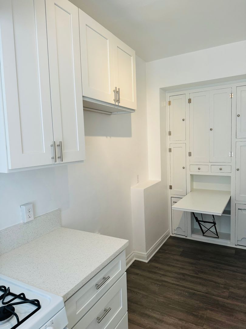 CB Executive Residences, LLC