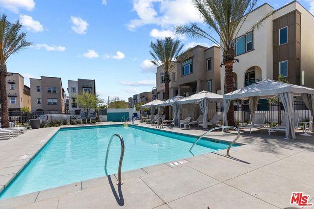 551 Daniel Freeman Circle