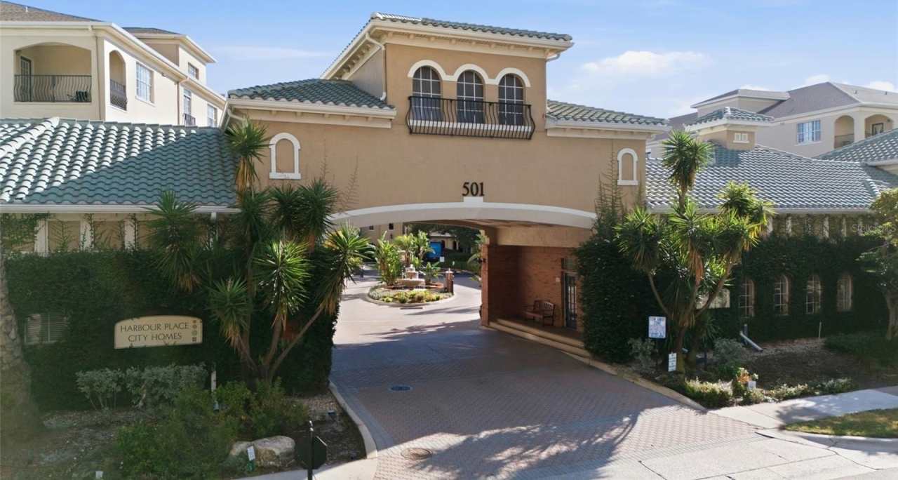 501 KNIGHTS RUN AVENUE