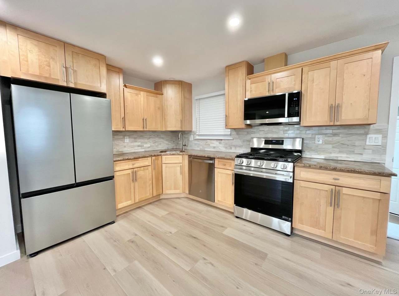 237 Woodland Avenue unit: 1