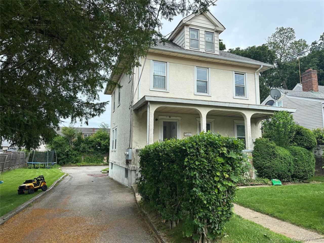 61 Nassau Avenue unit: 1St Fl