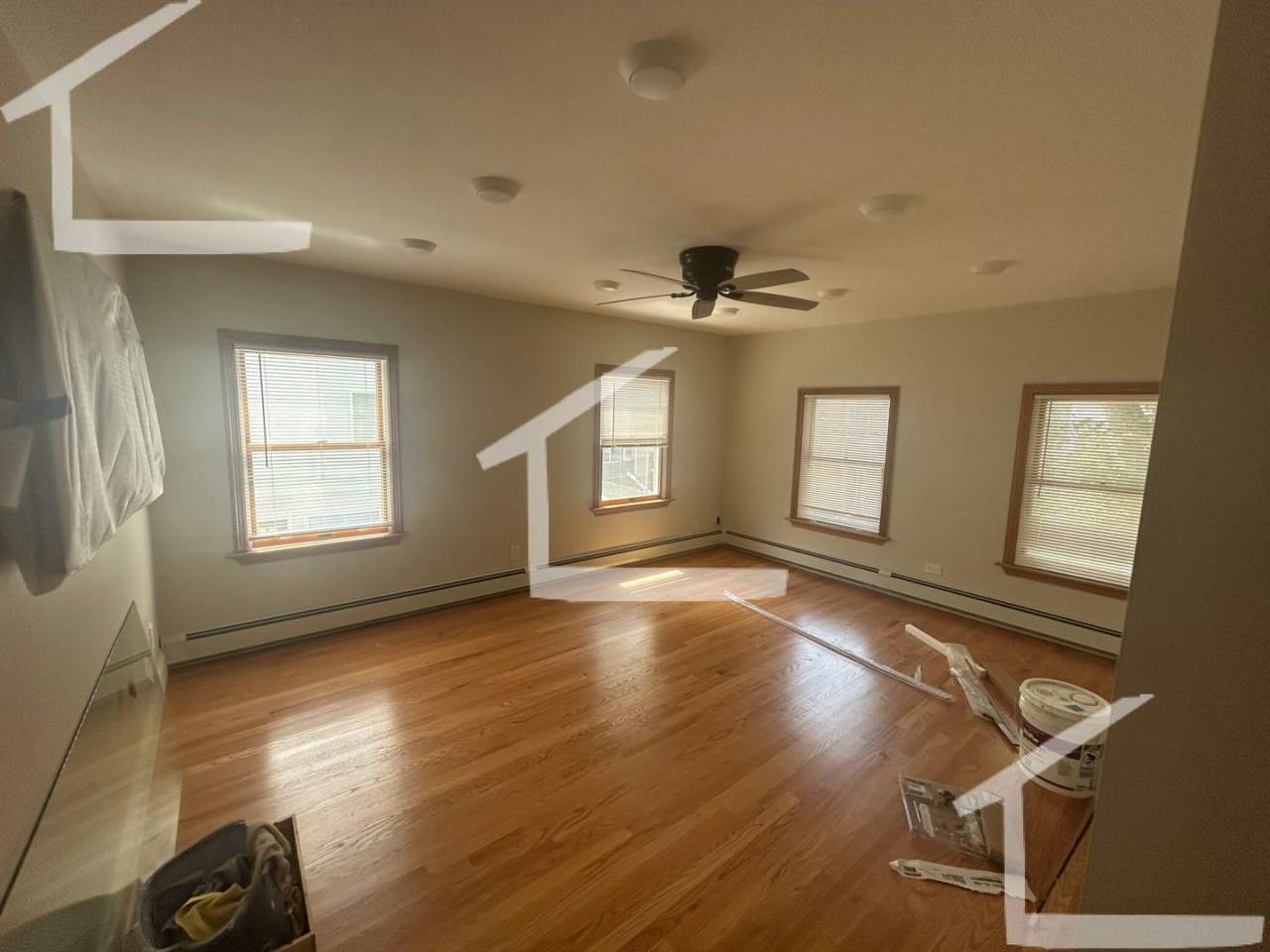 Charming 3.5 Bedroom-No Broker Fee