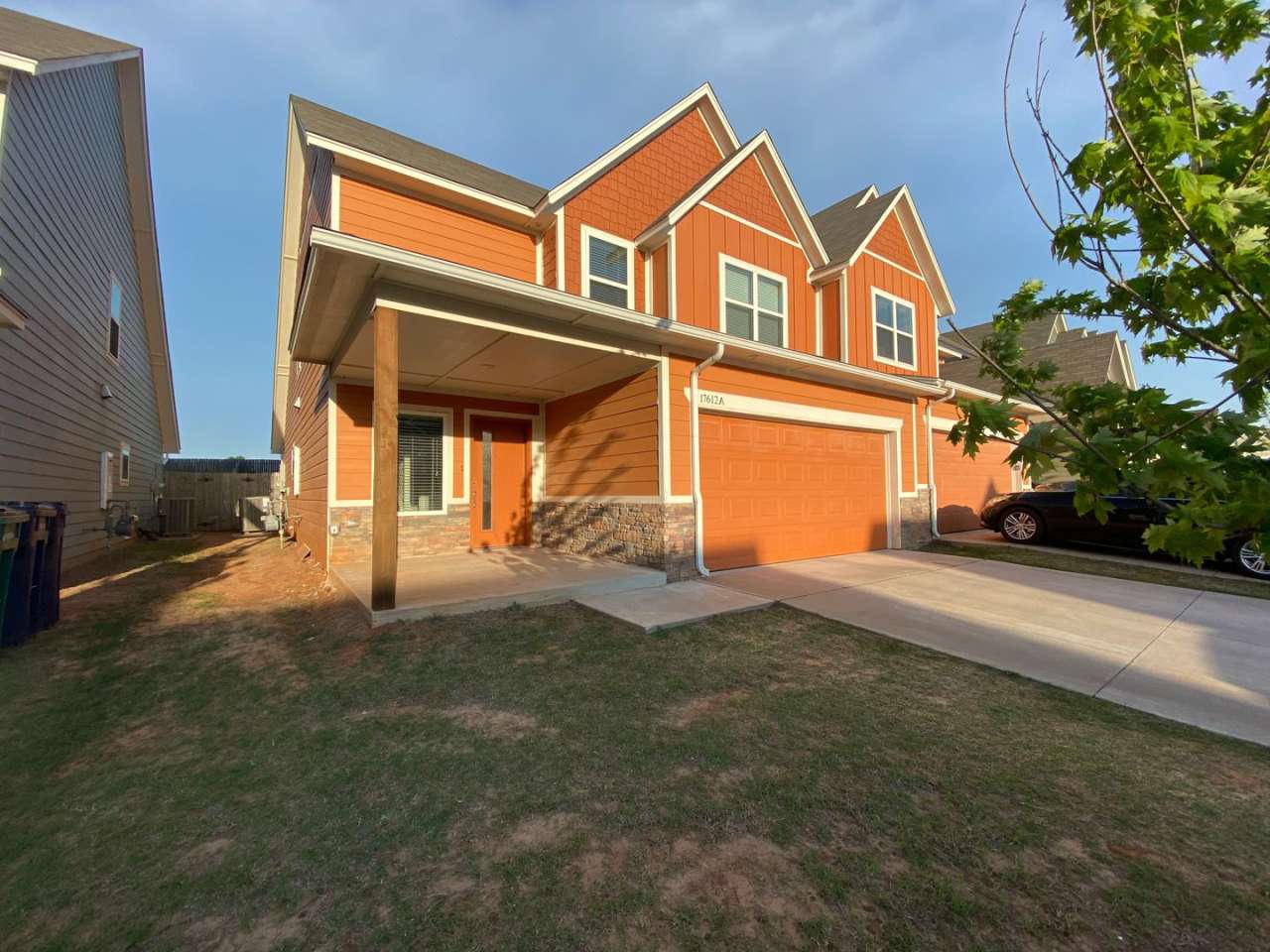 5 Bedroom 2.5 Bath Duplex In Edmond * NW 178th And Western (Mowing Included)