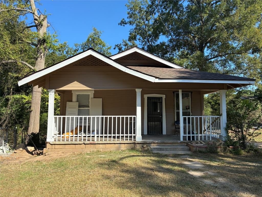 6405 Fairfield Avenue