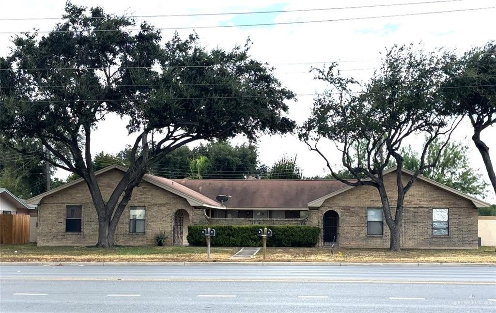 1715 W Nolana Avenue