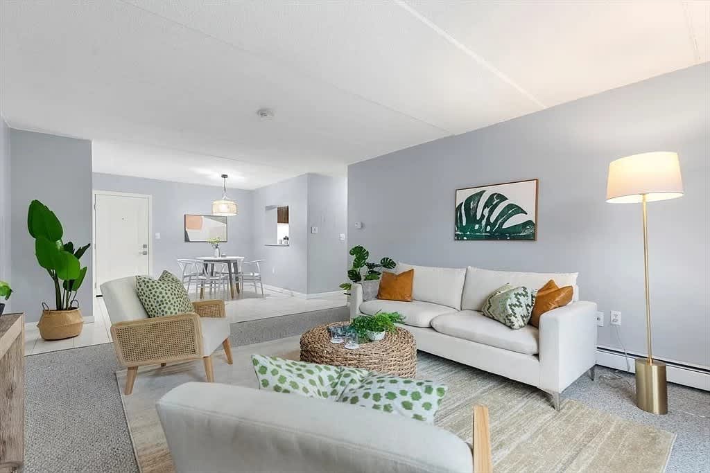 993 Massachusetts Ave