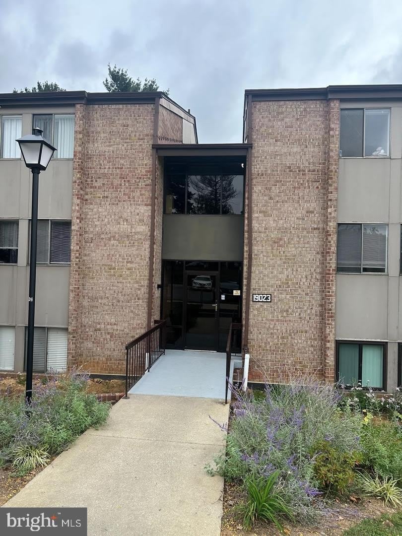 19023 MILLS CHOICE Road unit: #4