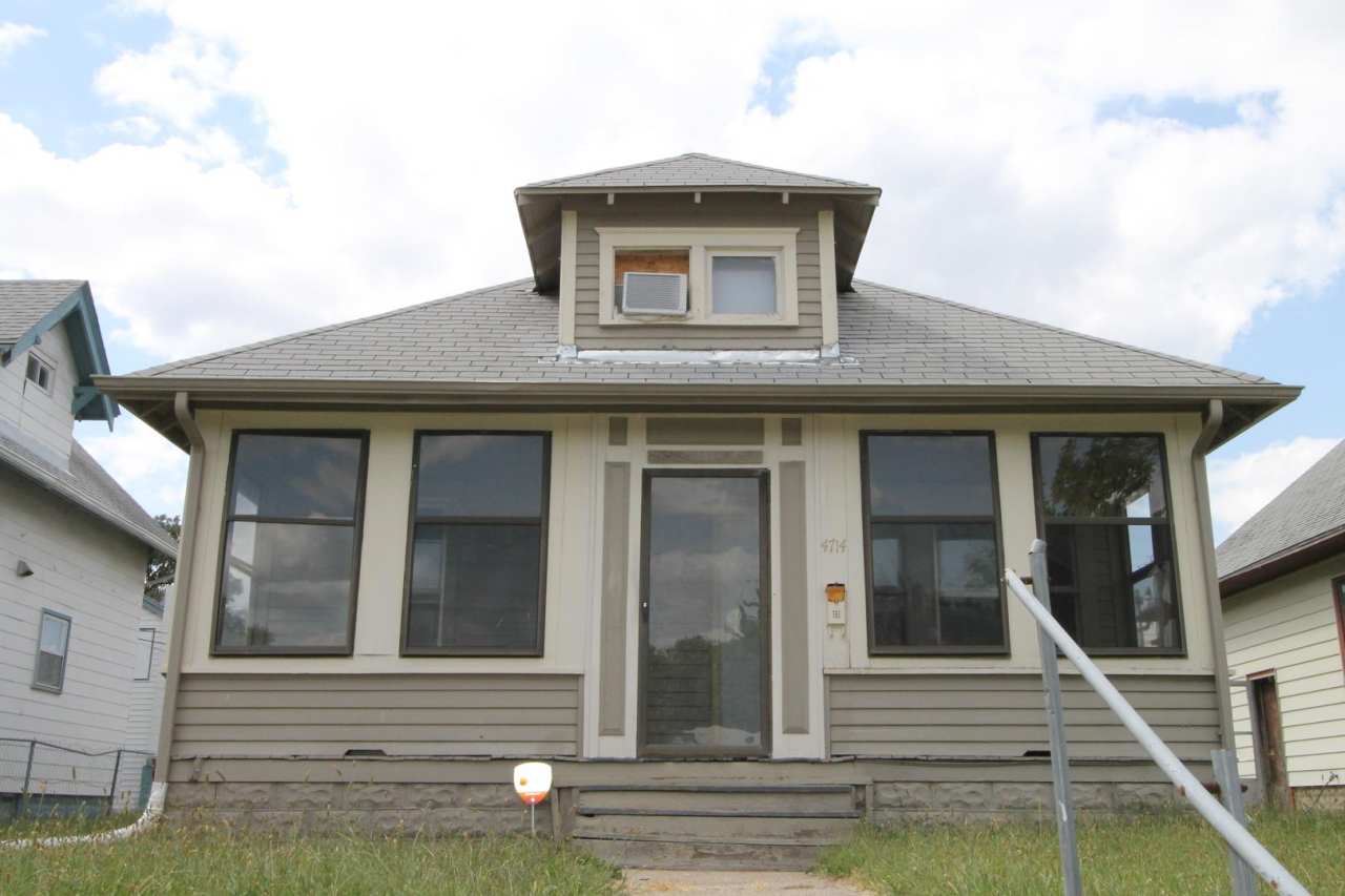 2 plus Bedroom Home near Henry Doorly Zoo! Pet Friendly! Zero Deposit * ask for details