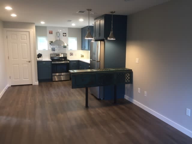 1703 Canterbury Street