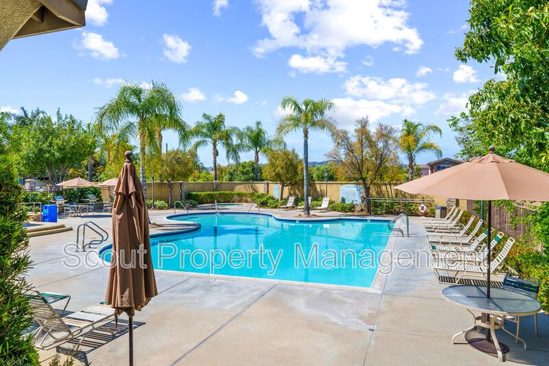 26326 Arboretum Way;