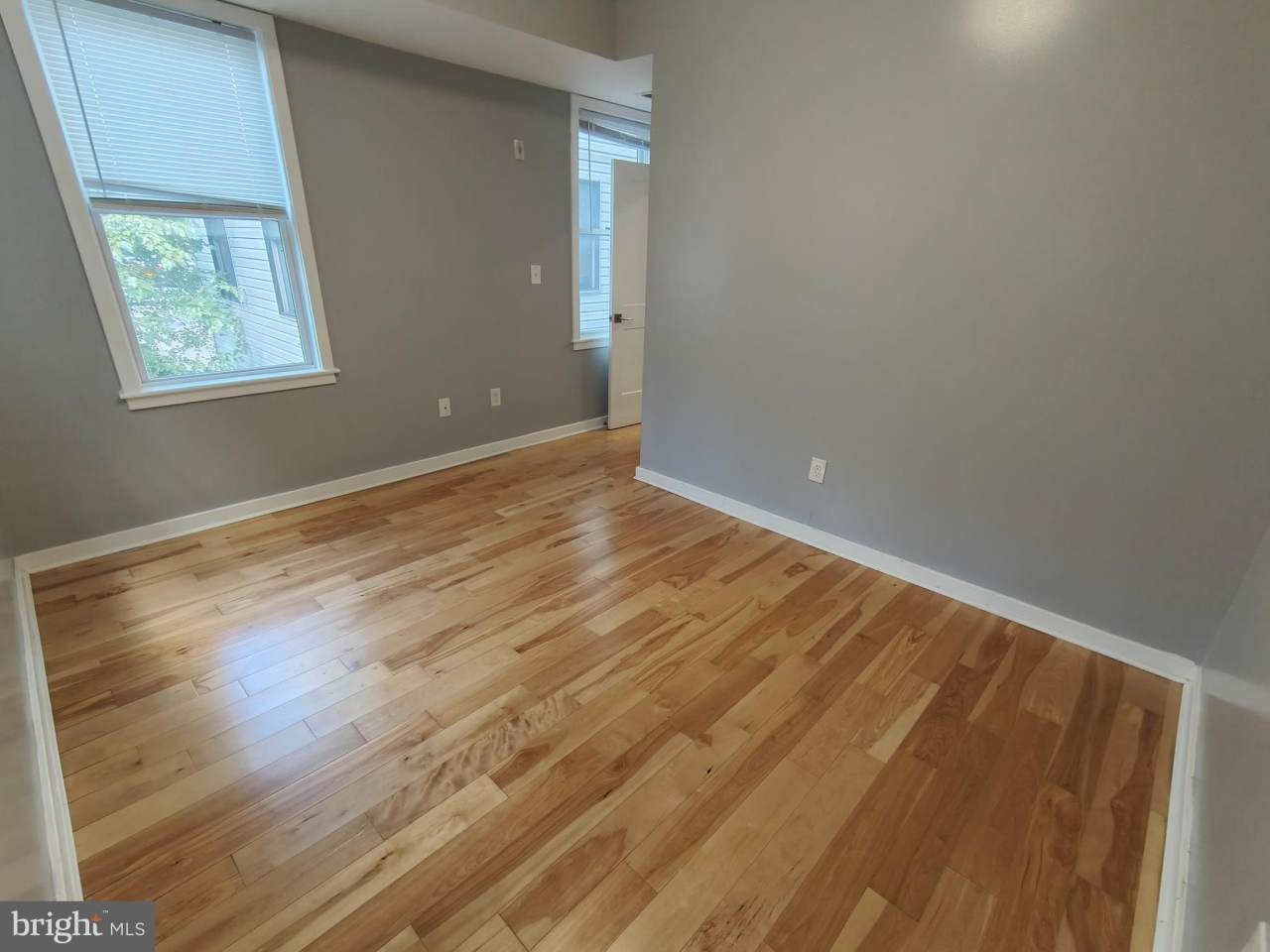 924 N 15TH Street unit: 2