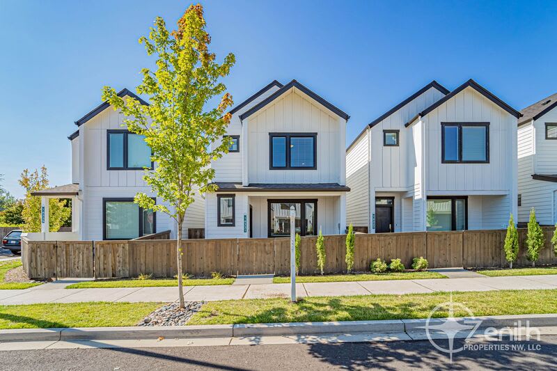 16323 NE 21st Street