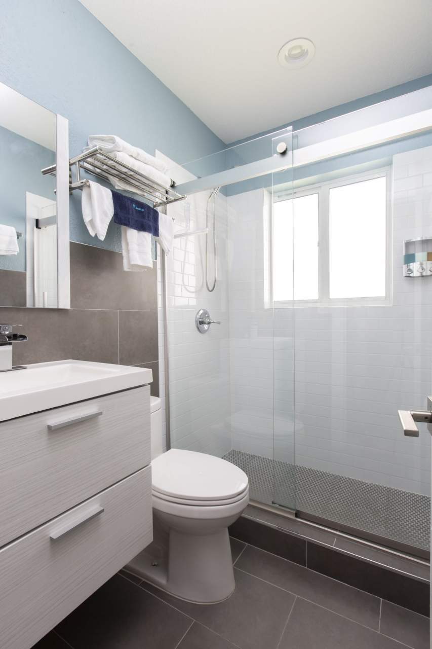 3217 Northeast 9th Street - 5