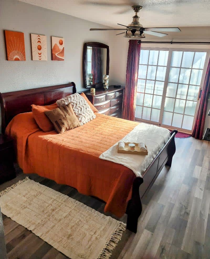 756 Metro Lane Northeast - 1
