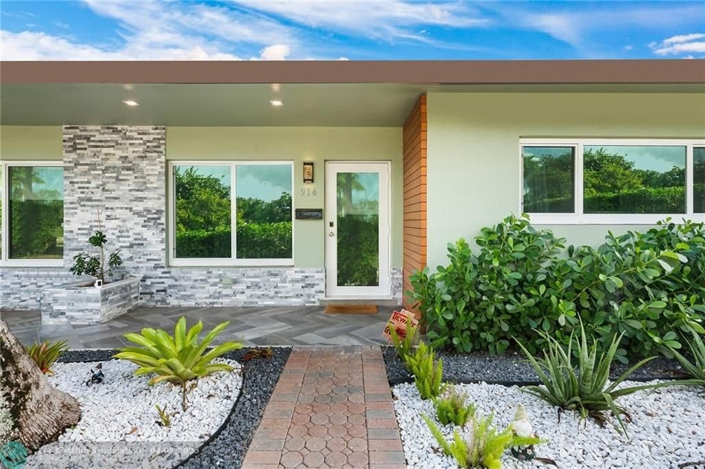 914 ORANGE ISLE
