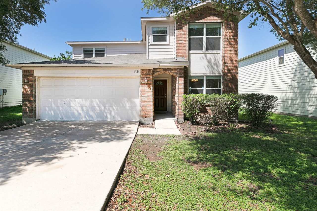 Rare 5 Bedroom Home Available for Immediate Move In w/downstairs Master Bedroom