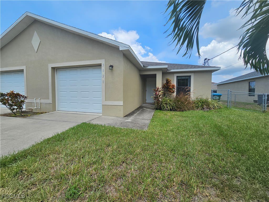 3820 SW 16th Place