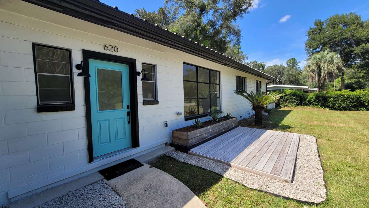 620 Northwest 35th Street