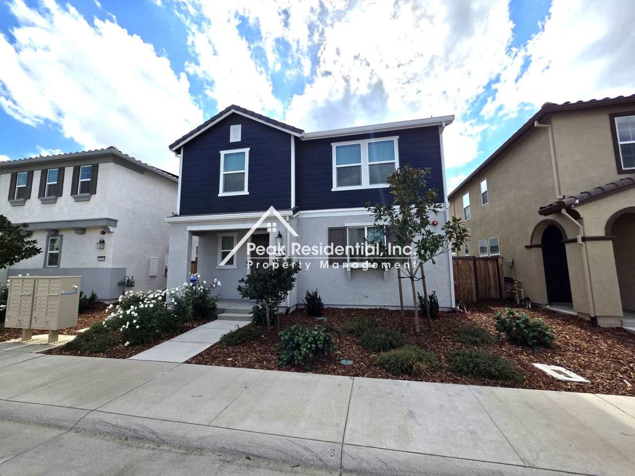 Only 2 years new. 3-bedrooms in Elk Grove