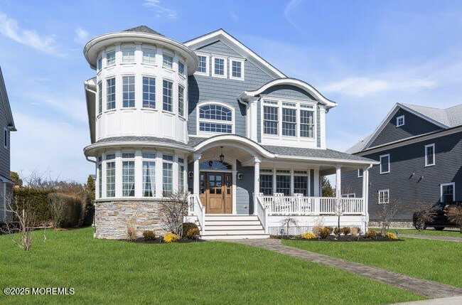 308 Pennsylvania Avenue