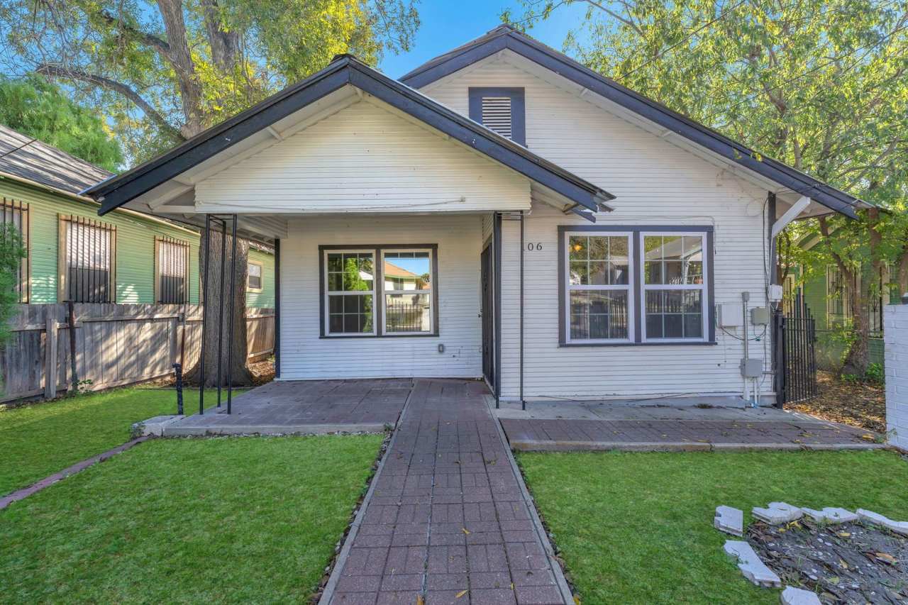 All Units Are Available With Brandnew Full Appliance Package