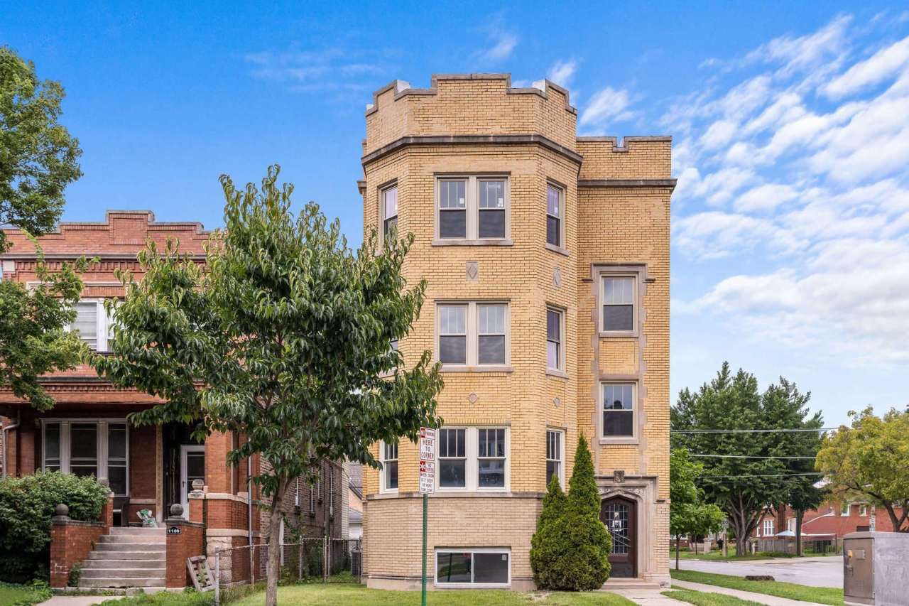 1101 S OAK PARK Avenue unit: 1